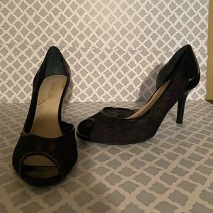 Kelly & Katie Black Lace pumps sz 9.5m